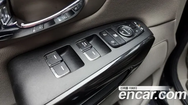 Kia The New Carnival id 2860487 из Кореи 9