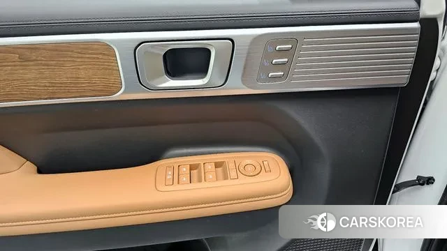 Hyundai Santa Fe (MX5) id 3544274 из Кореи 9