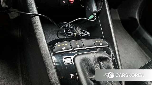 Kia Stonic id 4424994 из Кореи 9