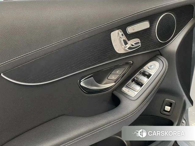 Mercedes-Benz GLC Coupe id 4235748 из Китая 9