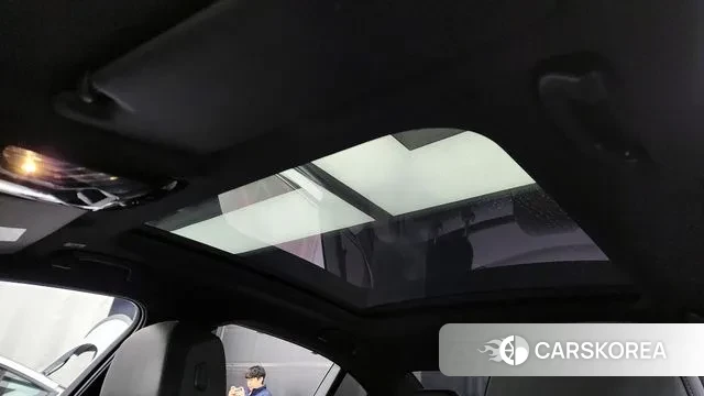 BMW 5 Series (G60) id 3560570 из Кореи 9