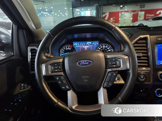 Ford Expeditation id 3935757 из Кореи 9