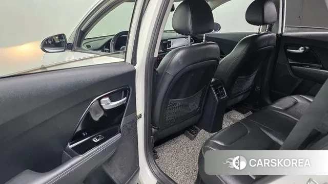 Kia Niro id 3308235 из Кореи 9