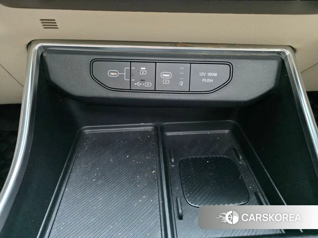 Kia The New Carnival 4th Generation id 4487937 из Кореи 9