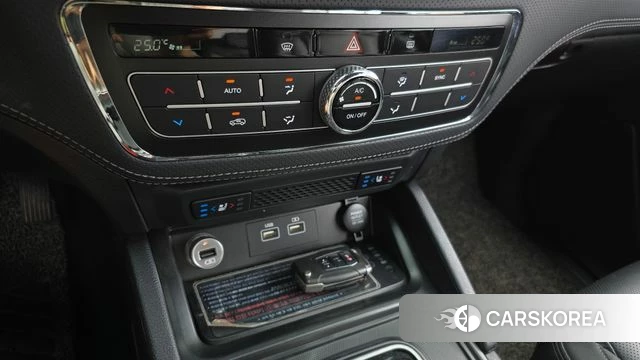Ssangyong The New Rexton Sports Cannes id 4592843 из Кореи 9