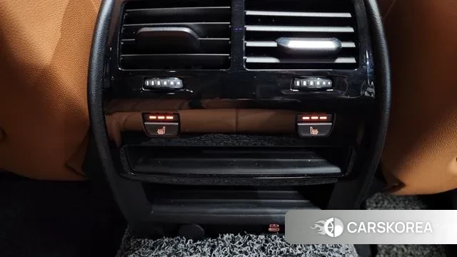 BMW 5 Series (G30) id 3635196 из Кореи 9