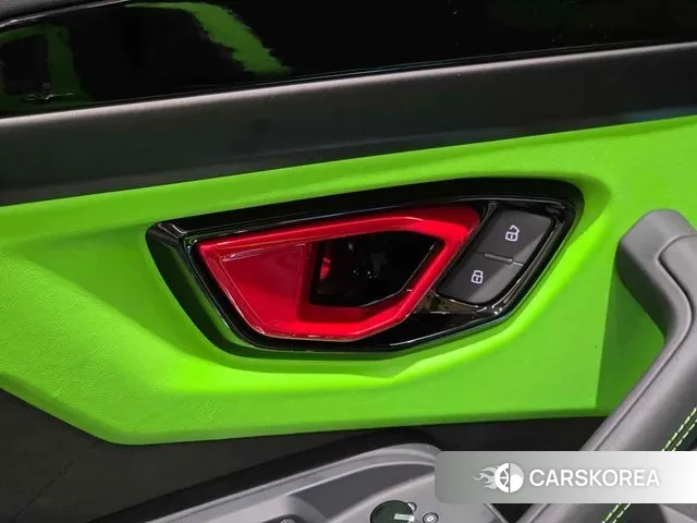 Lamborghini Urus id 3371666 из Кореи 9