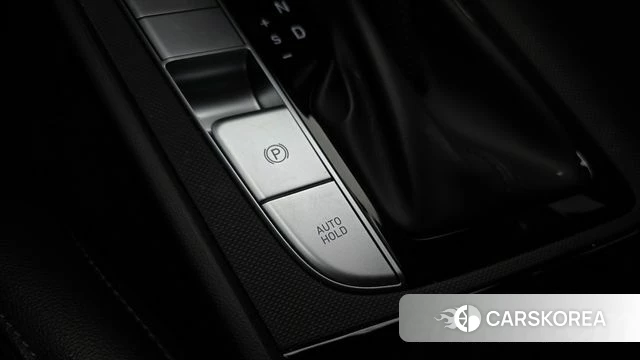 Hyundai Avante Hybrid (CN7) id 4608777 из Кореи 9