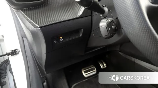 Peugeot e-208 second Generation id 3316790 из Кореи 9