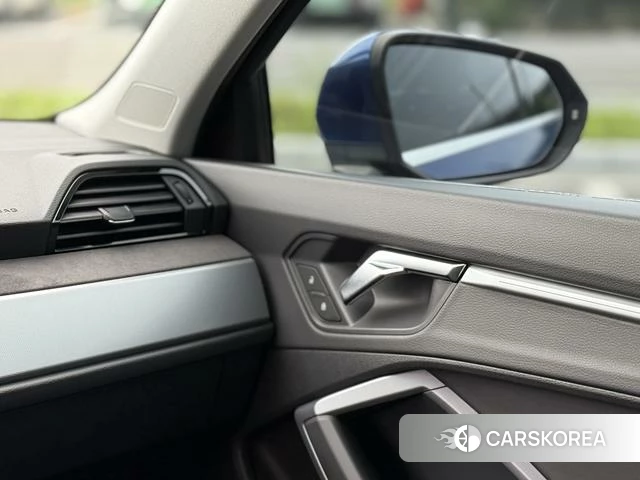 Audi Q3 Sportback id 4399647 из Китая 9
