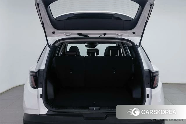 Hyundai Tucson id 4236165 из Китая 9