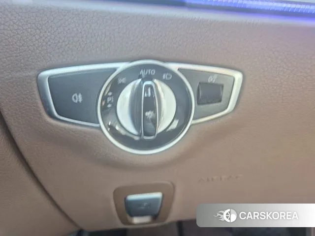 Mercedes-Benz E-Class W213 id 2981470 из Кореи 9