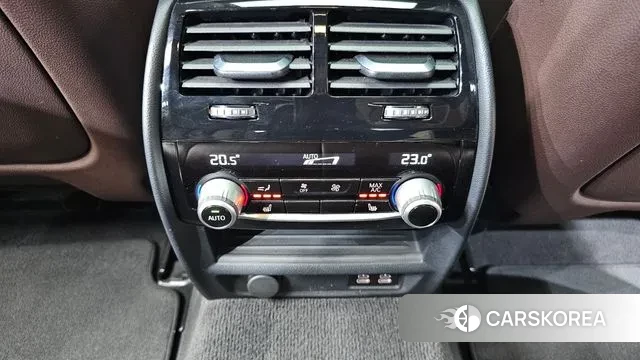 BMW 5 Series (G30) id 3233233 из Кореи 9