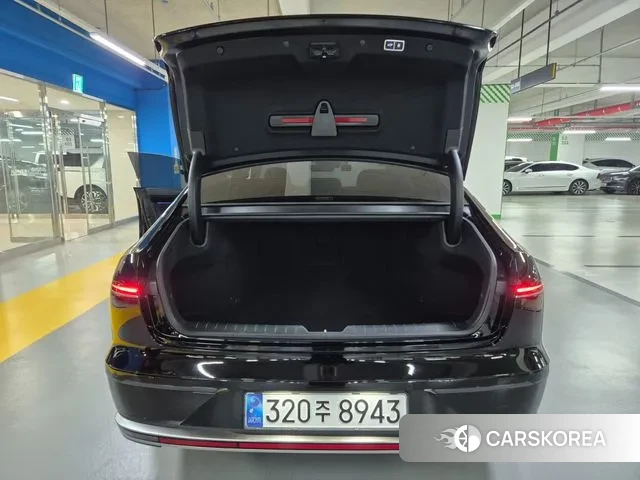 Hyundai Grandeur (GN7) id 3383499 из Кореи 9