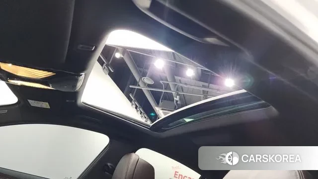 BMW 5 Series (G30) id 3519542 из Кореи 9