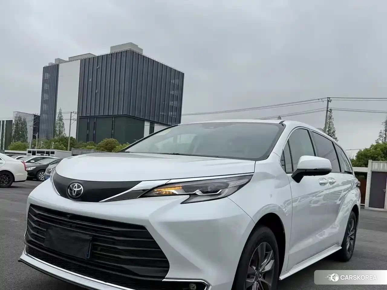 Toyota Sienna id 4600519 из Китая 9