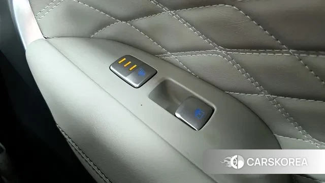 Genesis G70 id 3484503 из Кореи 9