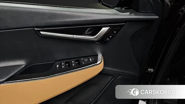 Kia EV6 id 3354576 из Кореи 9