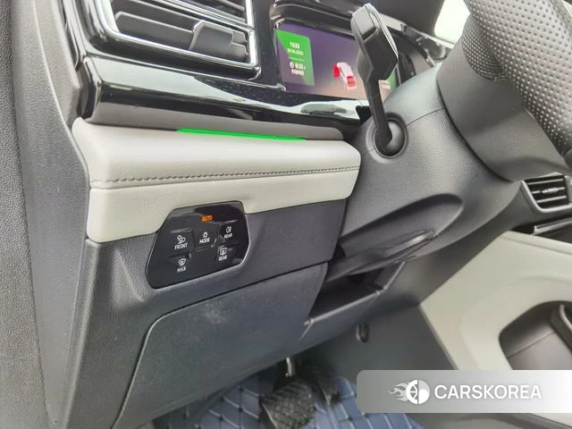 Volkswagen Tourang id 4273499 из Китая 9