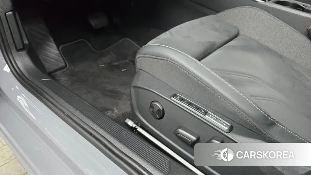 Volkswagen Golf 8th Generation id 3731701 из Кореи 9