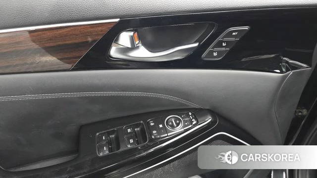 Kia Come New K7 id 4708774 из Кореи 9