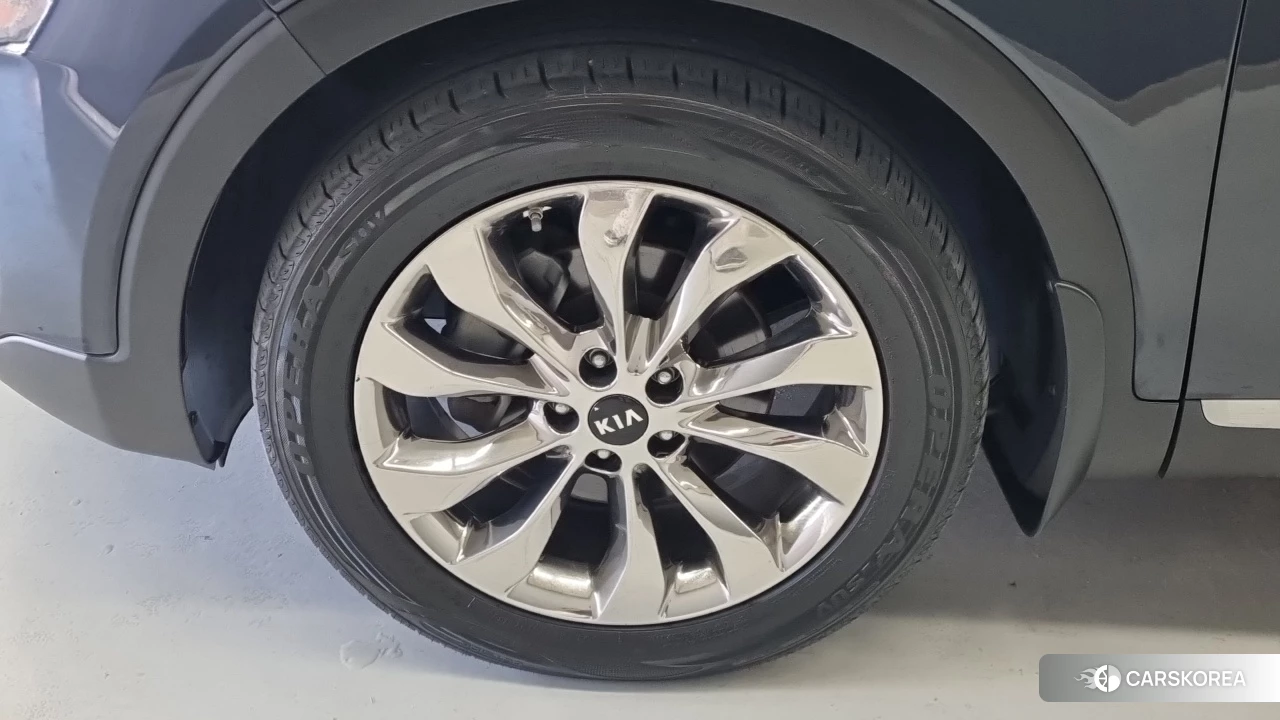 Kia The New Sorento id 4708904 из Кореи 9