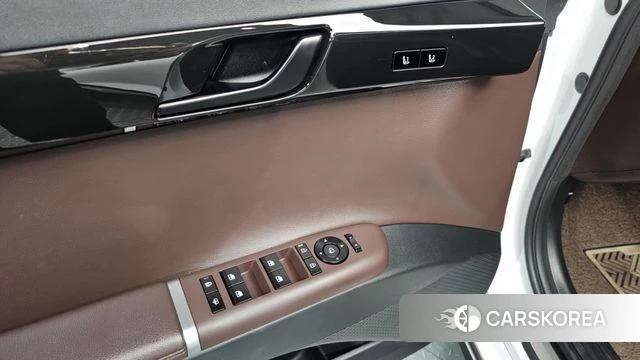 Hyundai Grandeur Hybrid (GN7) id 4929038 из Кореи 9