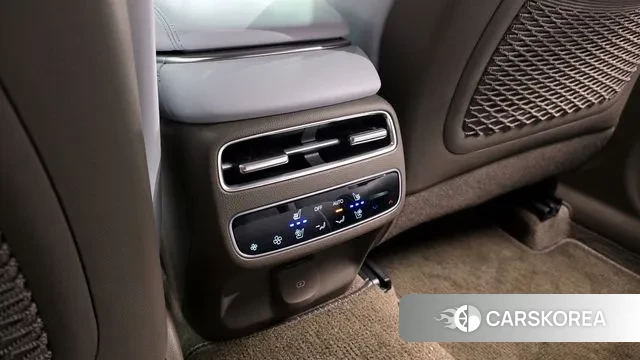 Genesis GV70 id 3523386 из Кореи 9