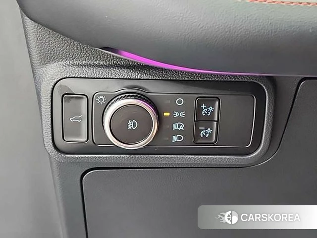 Ford Explorer 6th Generation id 4400344 из Кореи 9
