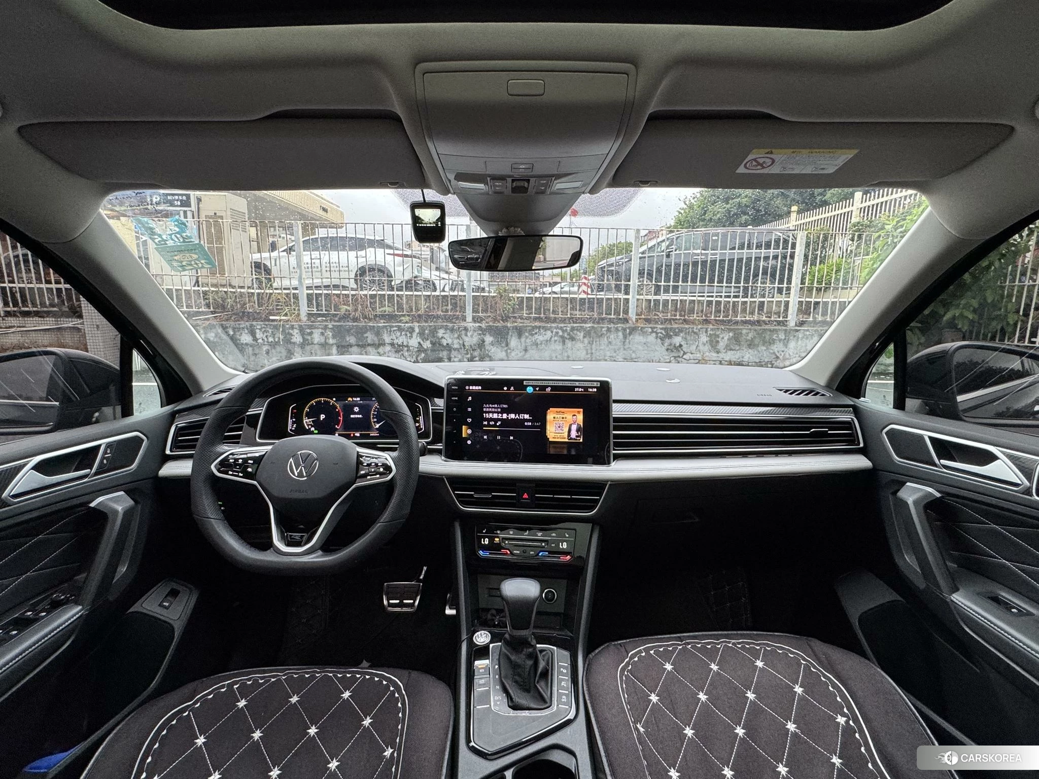 Volkswagen Tiguan L id 4473940 из Китая 9