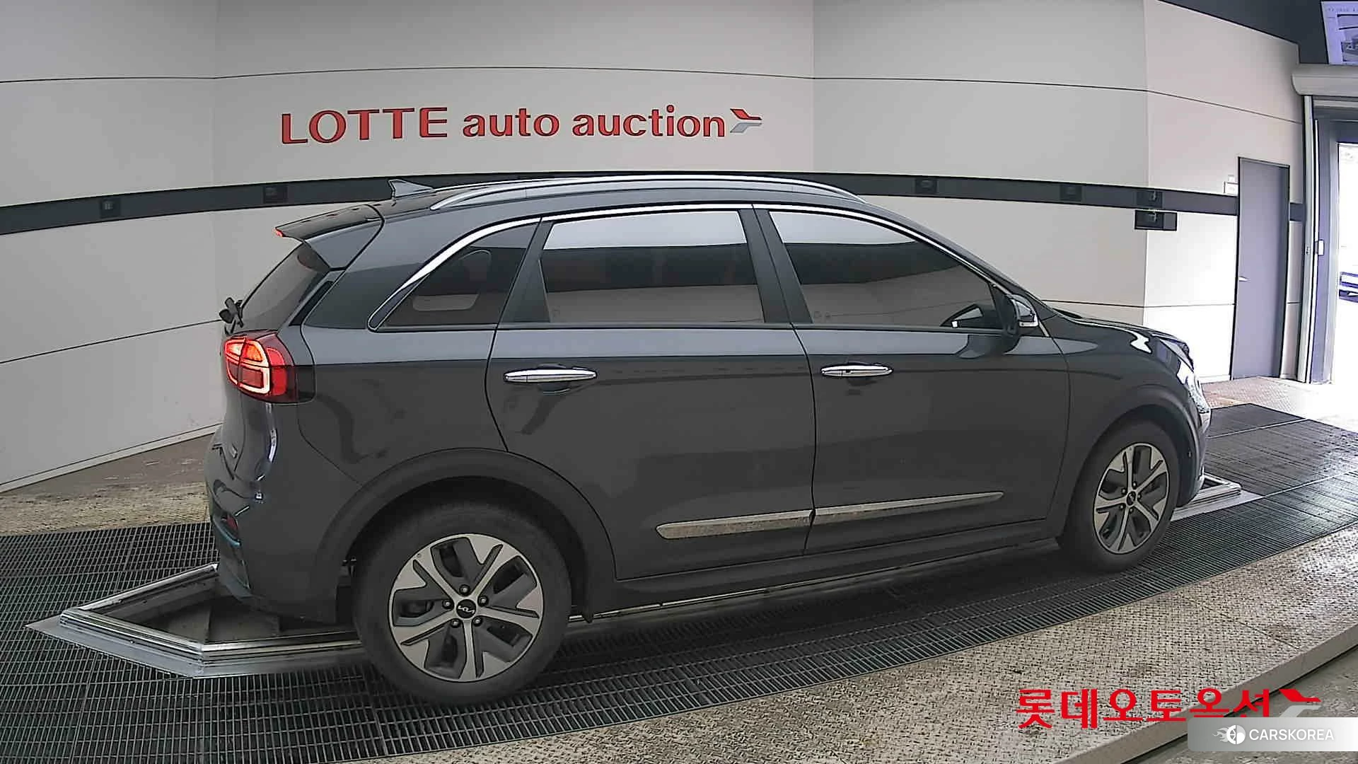 Kia Niro EV id 3875764 из Кореи 9