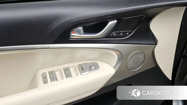 Genesis The New G70 id 3793390 из Кореи 9