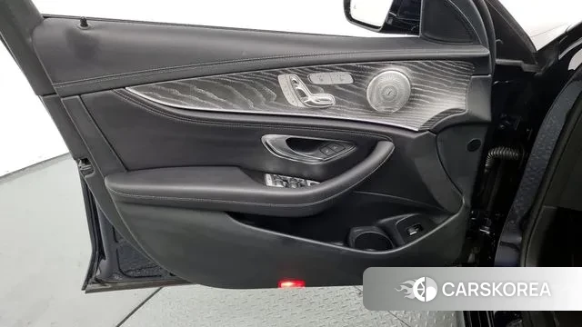 Mercedes-Benz E-Class W213 id 2959795 из Кореи 9