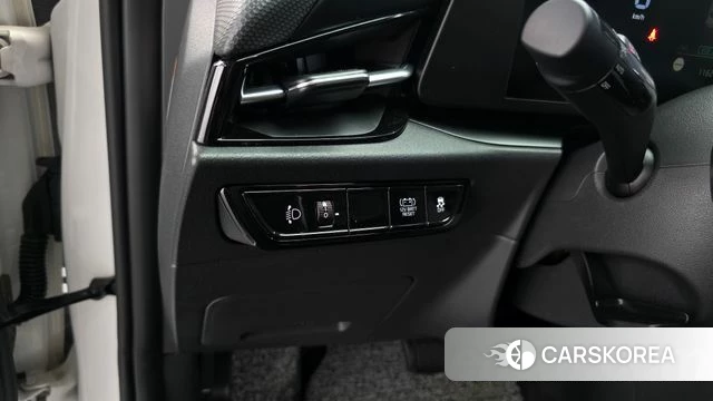 Kia Di Ol Nu Niro id 4942226 из Кореи 9