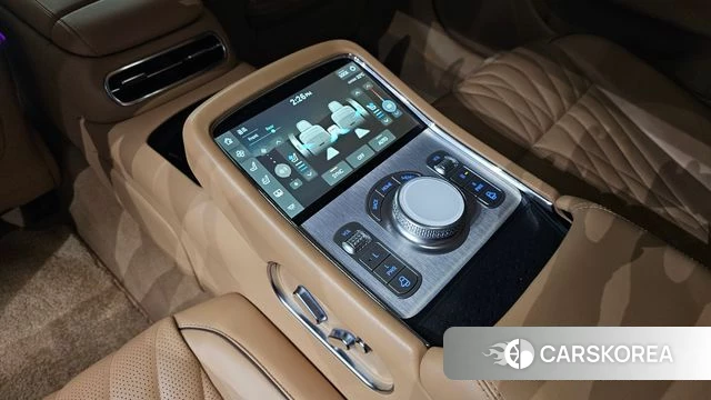 Genesis G90 (RS4) id 4730922 из Кореи 9