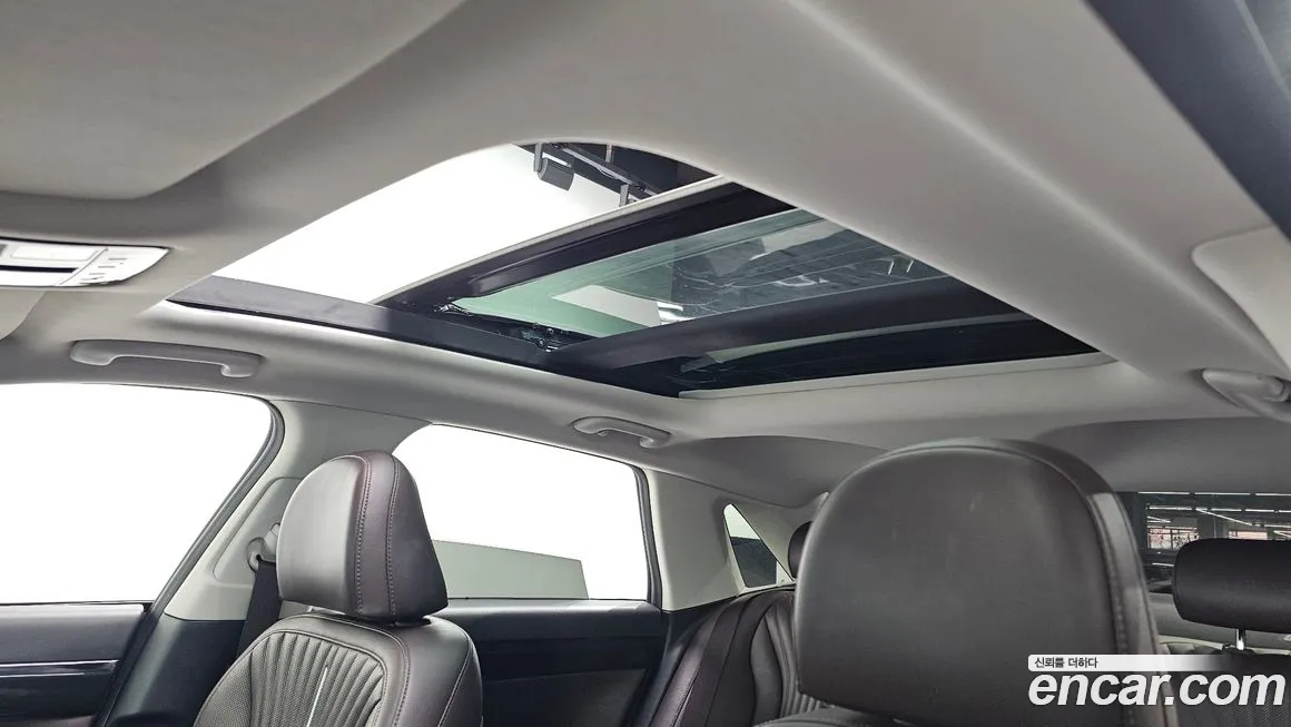 Hyundai Grandeur (GN7) id 2187030 из Кореи 9