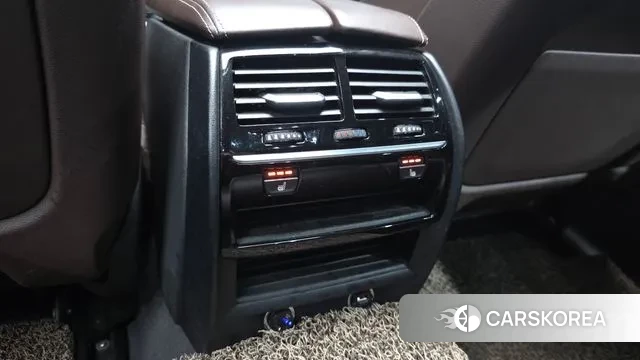 BMW 5 Series (G30) id 3018806 из Кореи 9