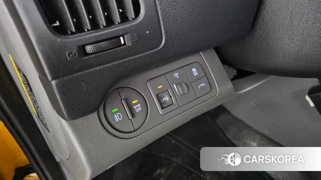 Hyundai The New Grand Starex id 3044321 из Кореи 9