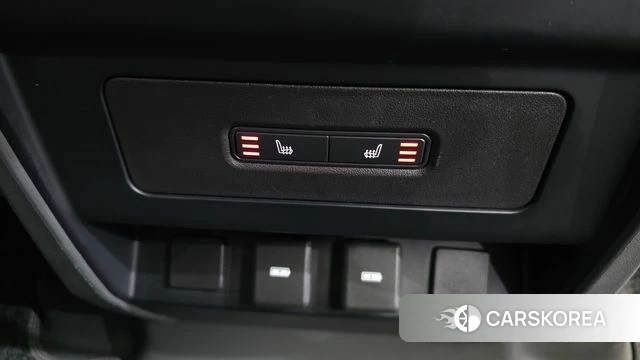Land Rover Defender (L663) id 4618399 из Кореи 9