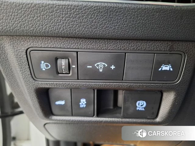 Hyundai Sonata (DN8) id 3839493 из Кореи 9