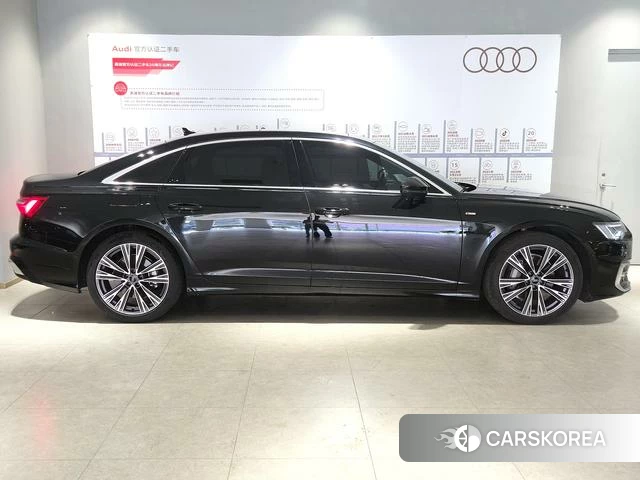 Audi A6L id 4320675 из Китая 9