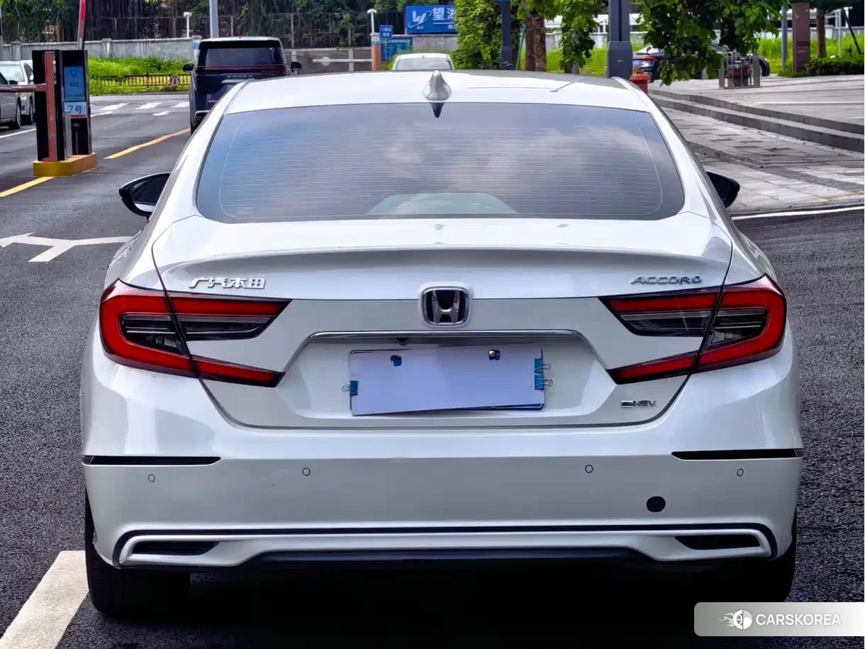 Honda Accord id 4589116 из Китая 9
