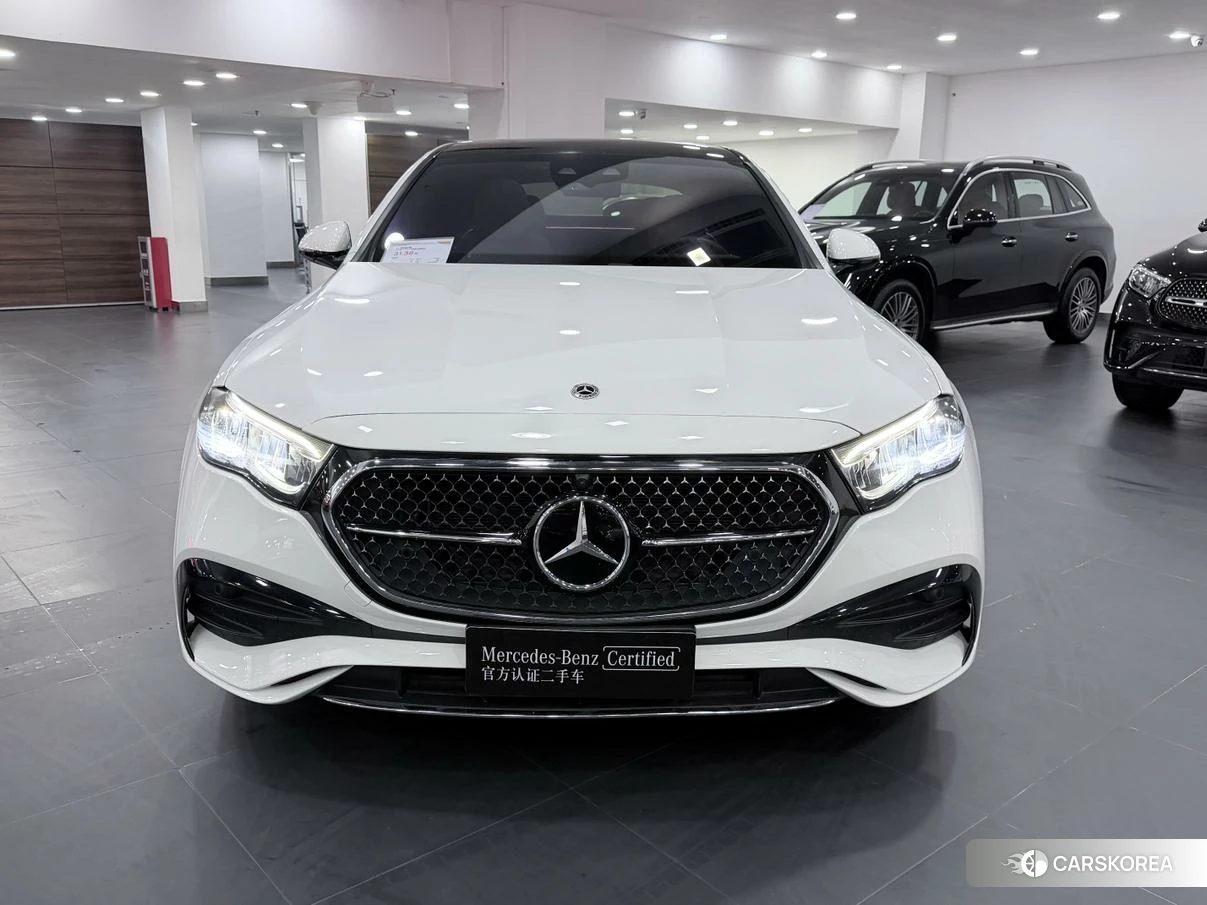 Mercedes-Benz E-class id 4487342 из Китая 9