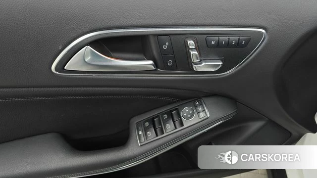 Mercedes-Benz GLA-Class X156 id 4417168 из Кореи 9