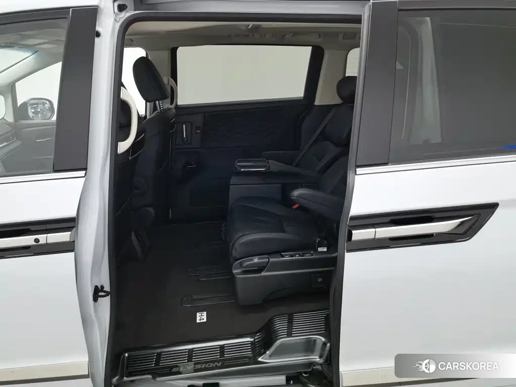 Honda Elysion id 4681184 из Китая 10