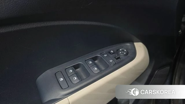 Hyundai Venue id 4395340 из Кореи 9