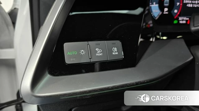 Audi A3 (8Y) id 4243362 из Кореи 9