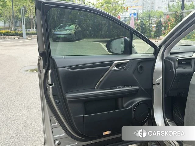 Lexus RX id 4259794 из Китая 9