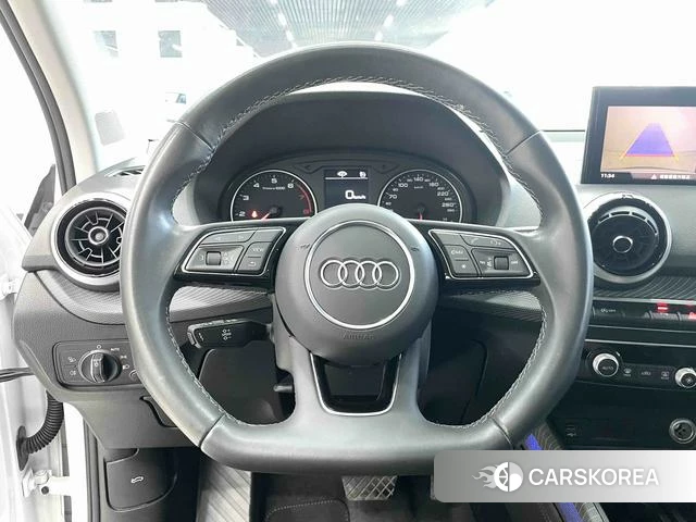 Audi Q2L id 4380526 из Китая 9
