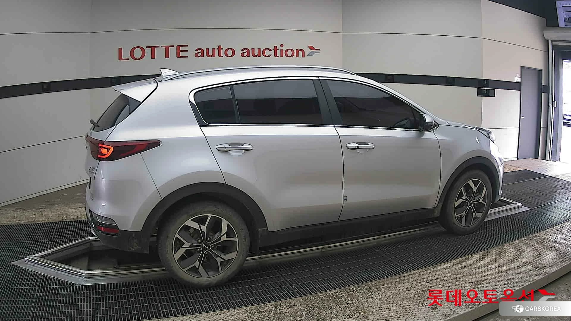Kia Sportage id 3875782 из Кореи 9